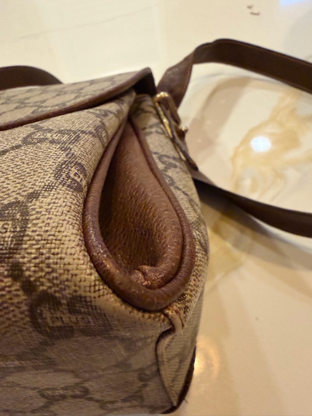 Gucci Plus Beige/Brown Monogram Canvas Shoulder Bag with Gold Hardware - Picture 8 of 12